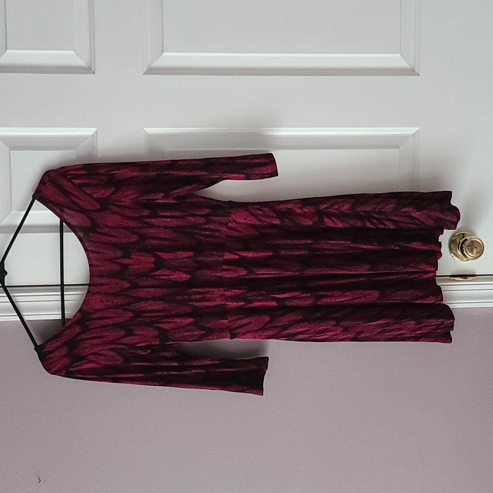 3/4 sleeve mid back skater dress